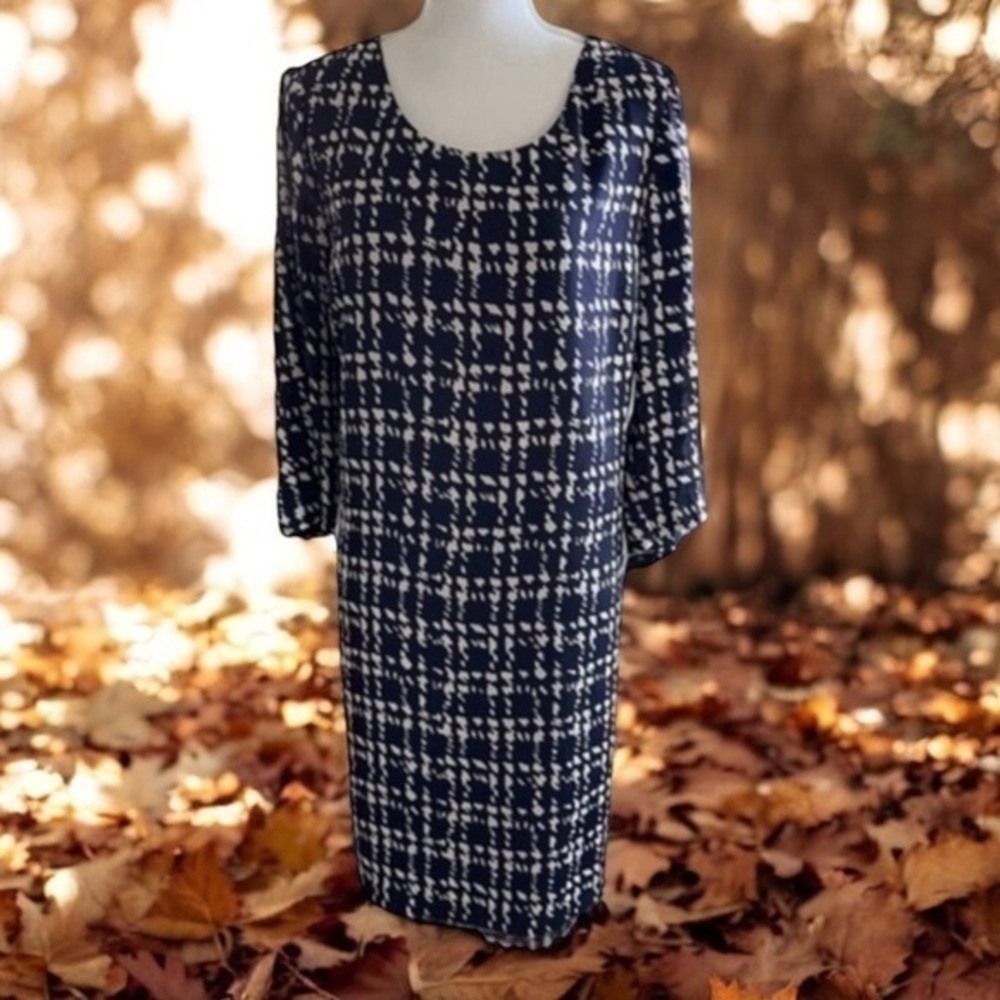 Daisy Fuentes Checkmate Navy & White Dress
